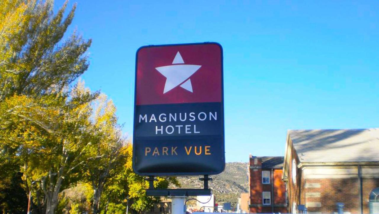 Magnuson Hotel Park Vue Ely Exterior photo
